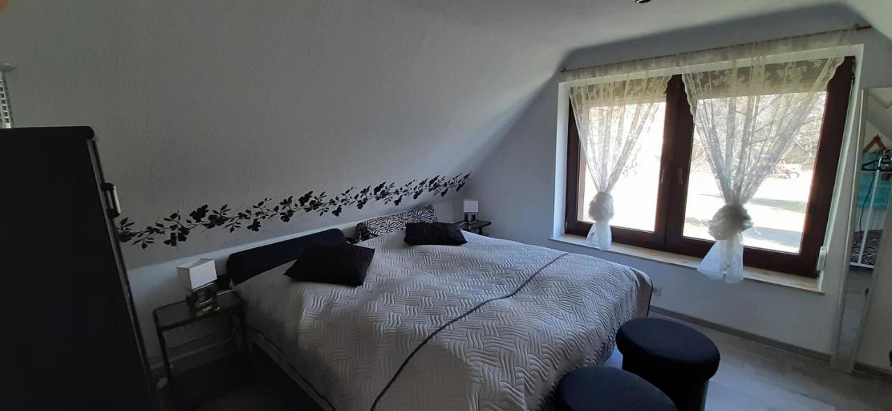 Ferienwohnung Rosi Stoppa Burg  Eksteriør bilde